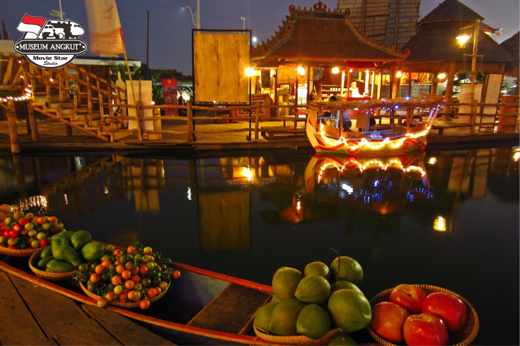 Pasar Apung Nusantara