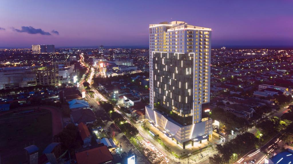 Oakwood Hotel & Residence Surabaya