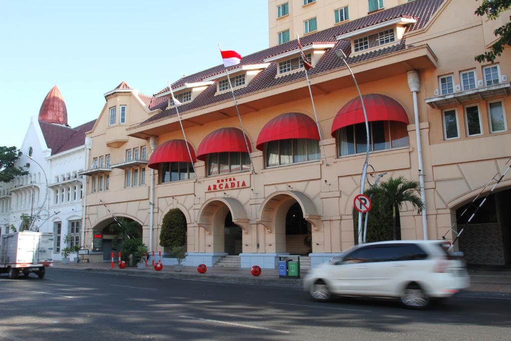 Arcadia Surabaya Hotel