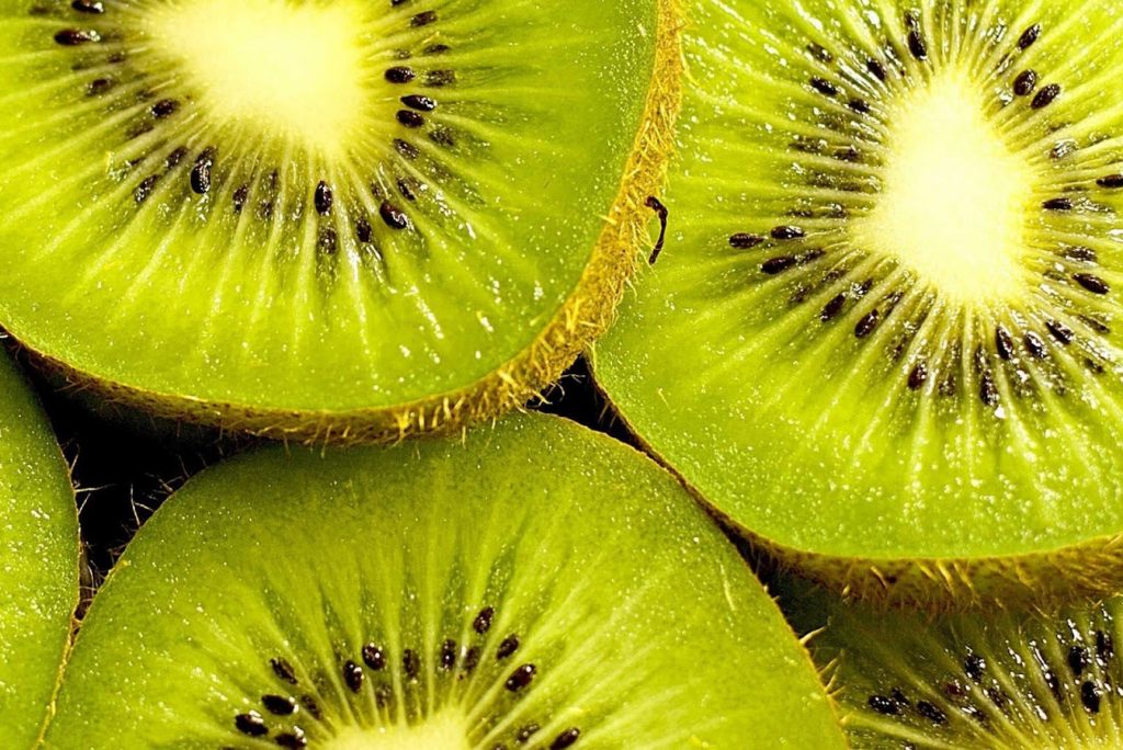 Yuk Kenali Manfaat Buah Kiwi bagi Kesehatan